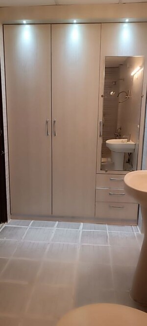 Bathroom in 3 BHK Apartment at Omaxe R2, Gomti Nagar – for Rent
