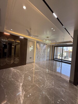4 BHK Builder Floor For Rent in Sector 23