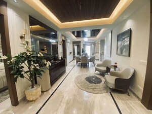 Team Area in 2 BHK Builder Floor at Sector 21 – for Rent