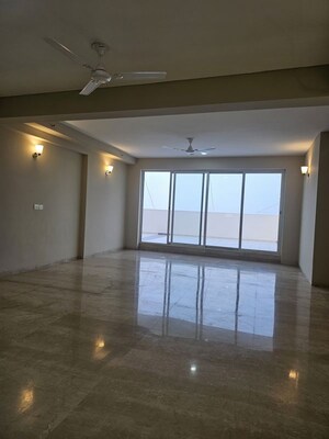 5 BHK Penthouse For Sale in Bestech Park View Spa, Sector 47