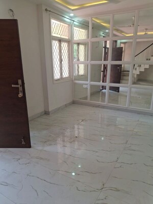 4 BHK Villa For Rent in Dlf Phase I
