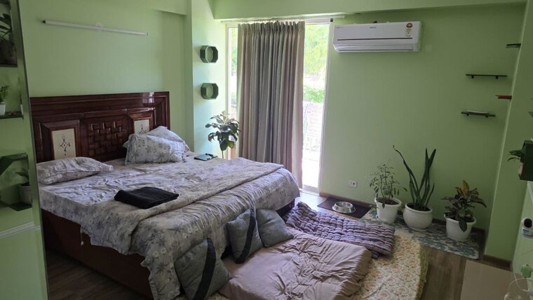 Living Room, godrej-101 3.5 Bedroom 2260 Sq.Ft. Apartment In Sector 79 Gurgaon 10686138