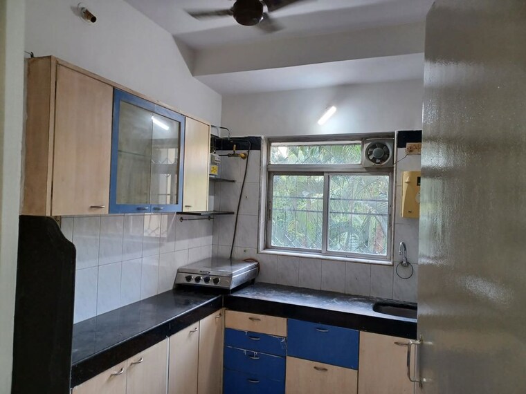 Kitchen, dheeraj-valley 2 Bedroom 580 Sq.Ft. Apartment In Goregaon East Mumbai 10686115