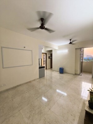 Room in 2 BHK Apartment at MRG Ultimus, Sector 90 – for Rent