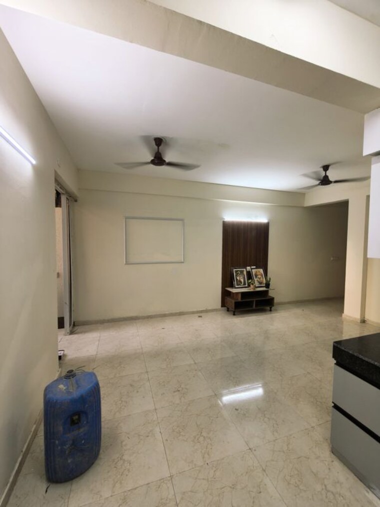 Bathroom, mrg-ultimus 2 Bedroom 796 Sq.Ft. Apartment In Sector 90 Gurgaon 10686150