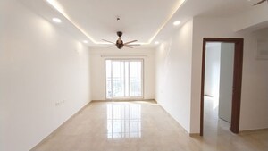 2 BHK Apartment For Rent in Shapoorji Pallonji BKC 28, Bandra East