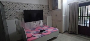 Bedroom in 5 BHK Villa at Babatpur – for Sale