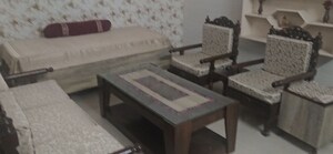 Team Area in 5 BHK Villa at Babatpur – for Sale