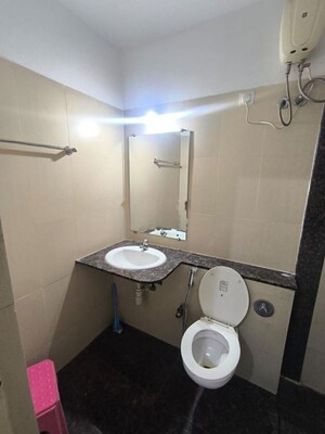 Bathroom in 3 BHK Apartment at Kalpataru Estate Building 8, Pimple Gurav – for Rent