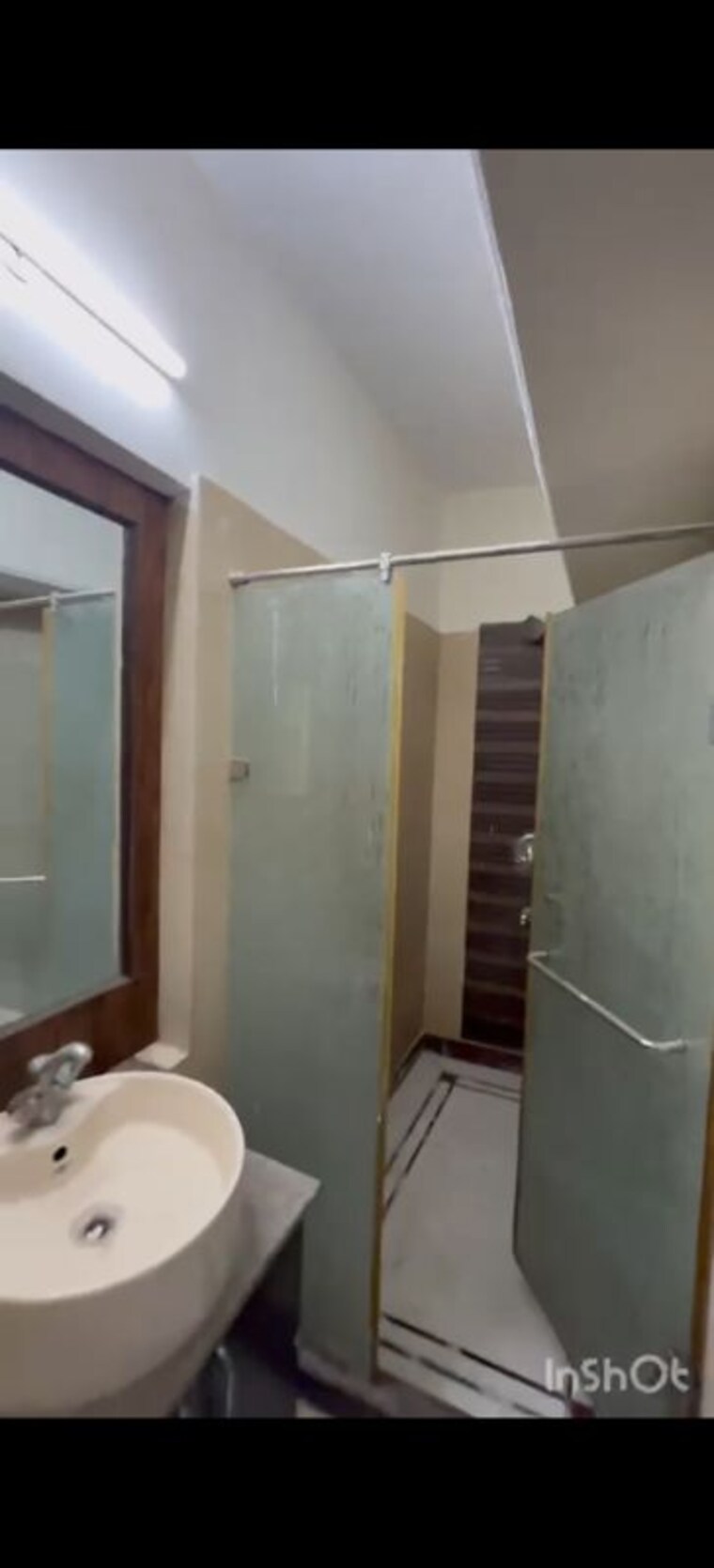 Bathroom, lajpat nagar iii 2 Bedroom 1350 Sq.Ft. Builder Floor In Lajpat Nagar Iii Delhi 10686207