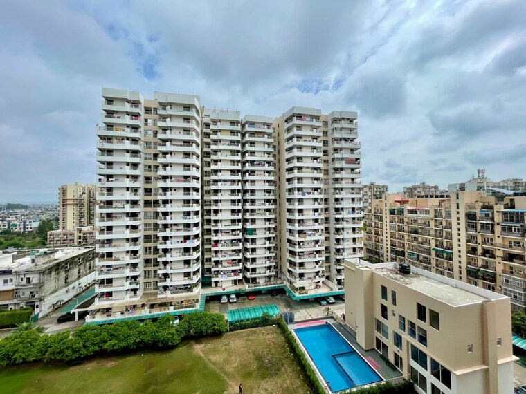 Exterior View, dhakoli 3 Bedroom 1650 Sq.Ft. Apartment In Dhakoli Zirakpur 10686212