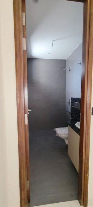 Furnished Amenities in 3 BHK Villa at Sahastradhara – for Sale