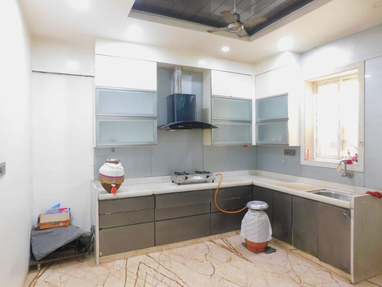 Kitchen, sri nagar colony 5 Bedroom 200 Sq.Yd. Independent House In Sri Nagar Colony Hyderabad 10686239