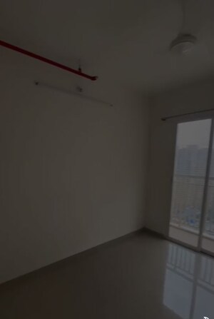 Room in 1 BHK Apartment at Puranik Grand Central, Vartak Nagar – for Rent
