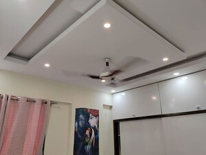 Furnished Amenities in 2 BHK Apartment at SLV Magnum, Bommanahalli – for Sale