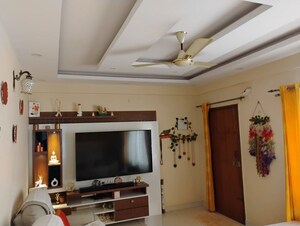 Furnished Amenities in 2 BHK Apartment at SLV Magnum, Bommanahalli – for Sale