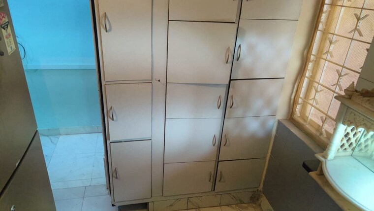 undefined, kumar-society 3 Bedroom 1000 Sq.Ft. Apartment In Vakola Mumbai 10686254