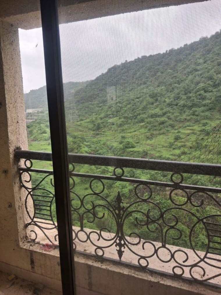 Balcony, regency-gardens 4 Bedroom 2200 Sq.Ft. Apartment In Kharghar Sector 6 Navi Mumbai 10686208