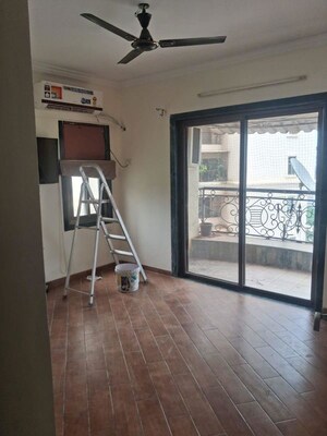 Room in 4 BHK Apartment at Regency Gardens, Kharghar Sector 6 – for Rent