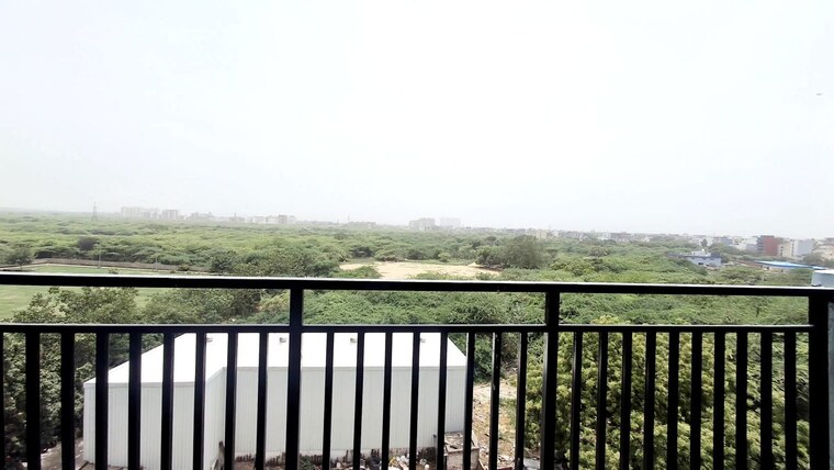 Balcony, saket 1 Bedroom 500 Sq.Ft. Apartment In Saket Delhi 10686276