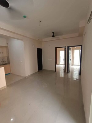 Room in 3 BHK Apartment at Amrapali Verona Heights, Tech Zone 4 Greater Noida – for Sale