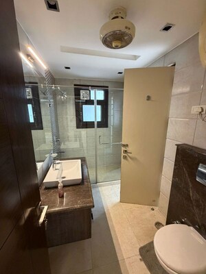 Team Area in 4 BHK Builder Floor at Greater Kailash I – for Rent