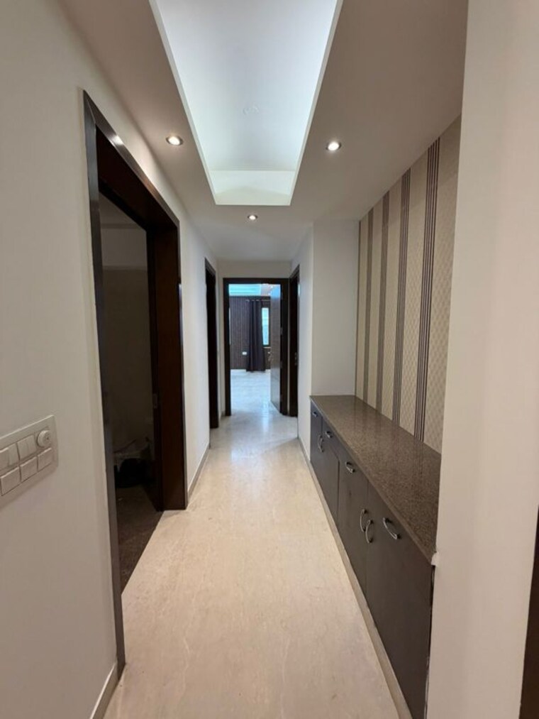 undefined, greater kailash i 4 Bedroom 300 Sq.Yd. Builder Floor In Greater Kailash I Delhi 10686280