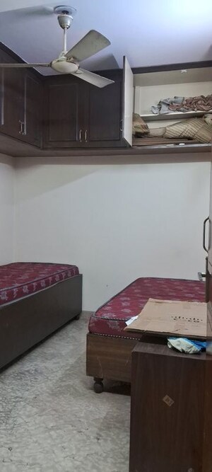 Study Room in 4 BHK Apartment at Sarita Vihar – for Rent