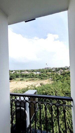 1 BHK Apartment – Garden View at Saket - for Rent