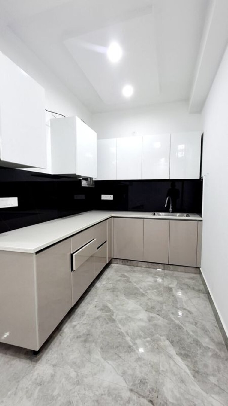Kitchen, saket 2 Bedroom 950 Sq.Ft. Apartment In Saket Delhi 10686309