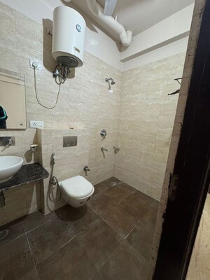 Bathroom in 3.5 BHK Apartment at Orchid Island, Sector 51 – for Rent