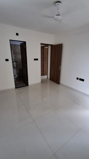Room in 3 BHK Apartment at Krishna Amorapolis, Dhanori – for Sale