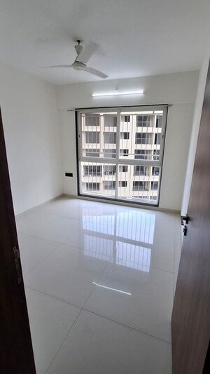 Room in 3 BHK Apartment at Krishna Amorapolis, Dhanori – for Sale