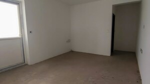 Room in  Apartment at Shivaji Nagar – for Sale