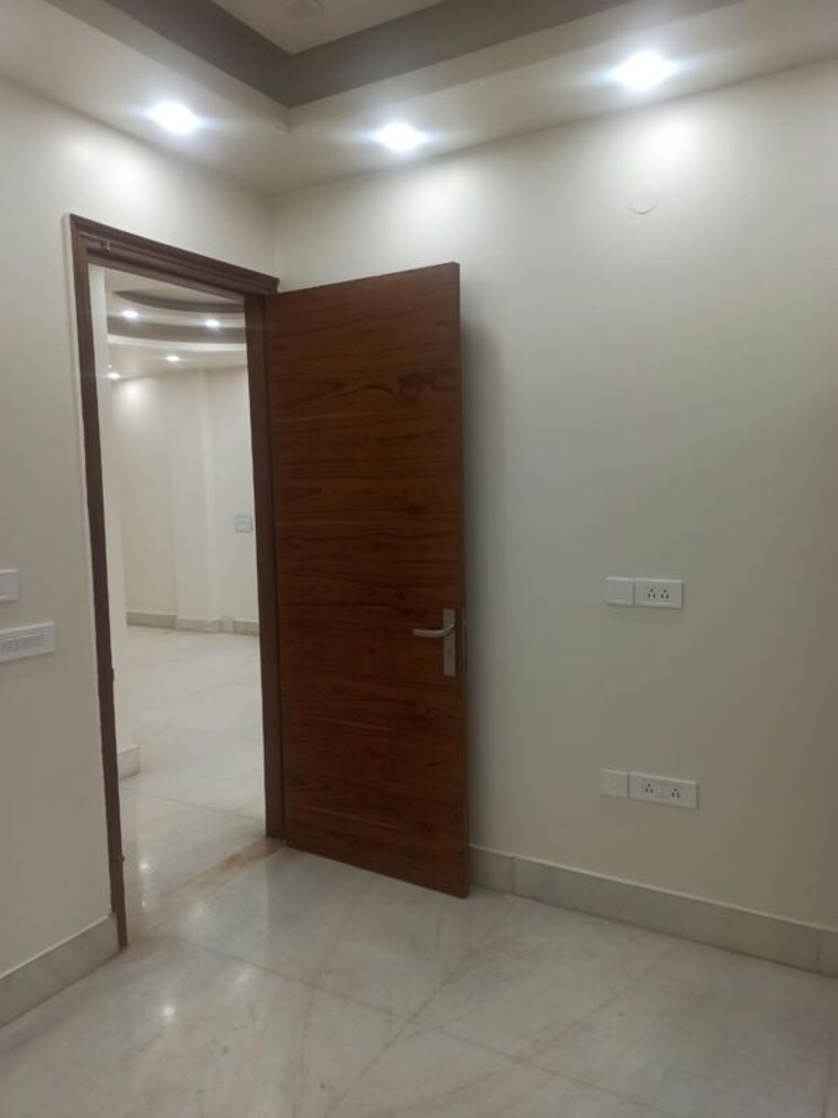 Room, pioneer-park-phase-1 2 Bedroom 1200 Sq.Ft. Apartment In Sector 61 Gurgaon 10686326