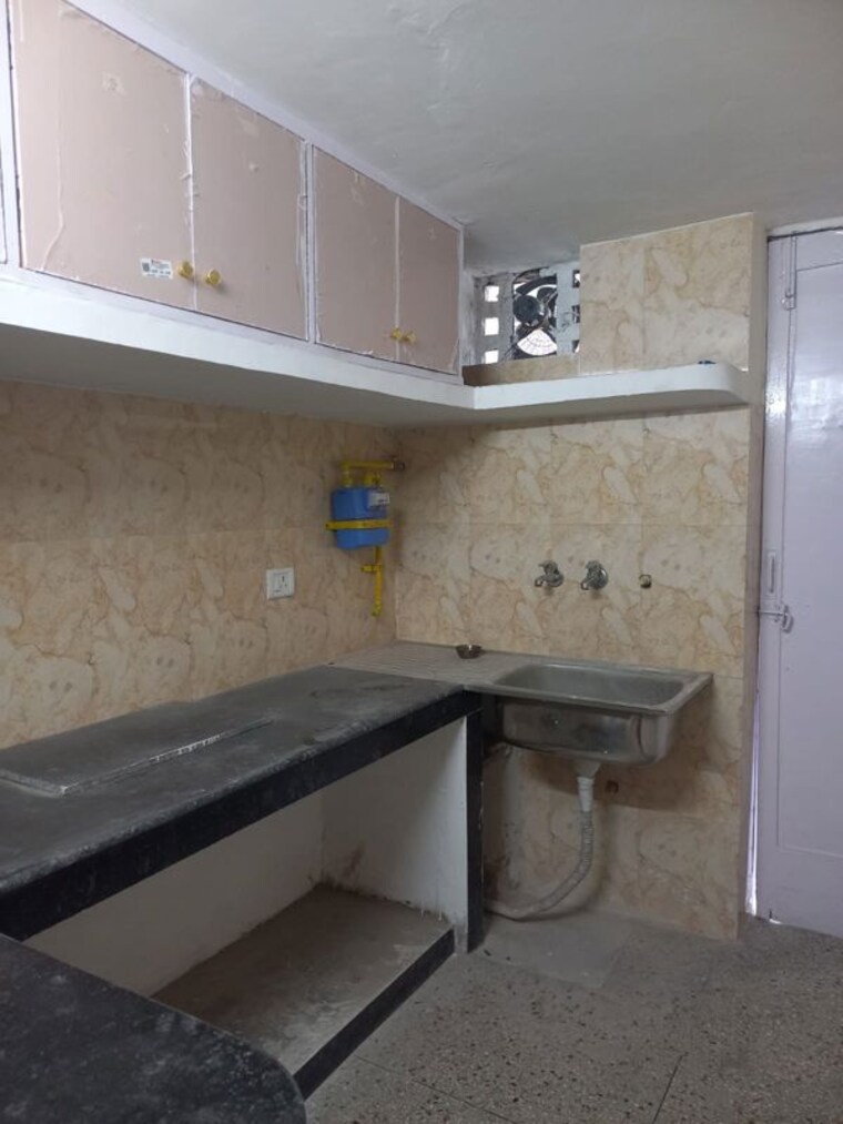 Kitchen, greater kailash i 1 Bedroom 650 Sq.Ft. Builder Floor In Greater Kailash I Delhi 10686355