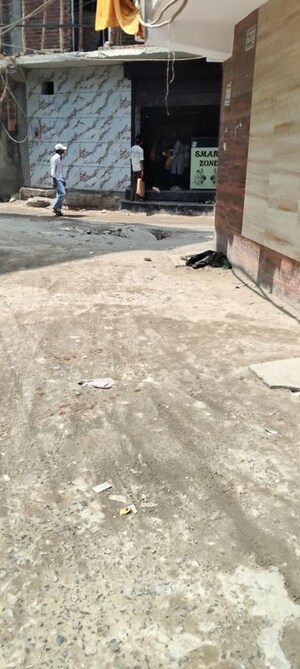 Parking in  Apartment at Uttam Nagar – for Sale