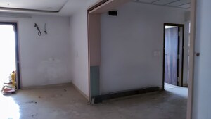 Room in  Apartment at Vesu – for Sale