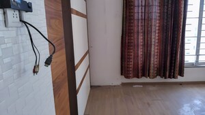 Room in  Apartment at Vesu – for Sale