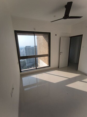 1 BHK +Apartment For Rent in Chandak Nishchay Wing A in Borivali East, Mumbai