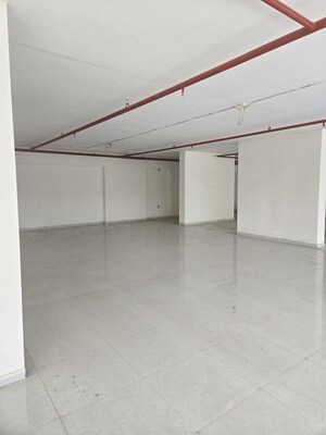 Room in  Office Space at Shah Business Centre, Malad East – for Rent