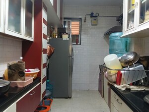 Furnished Amenities in 2 BHK Apartment at Romell Diva, Malad West – for Rent