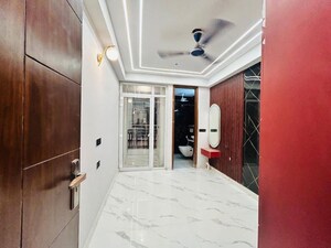 1 BHK Independent House For Rent in Saket