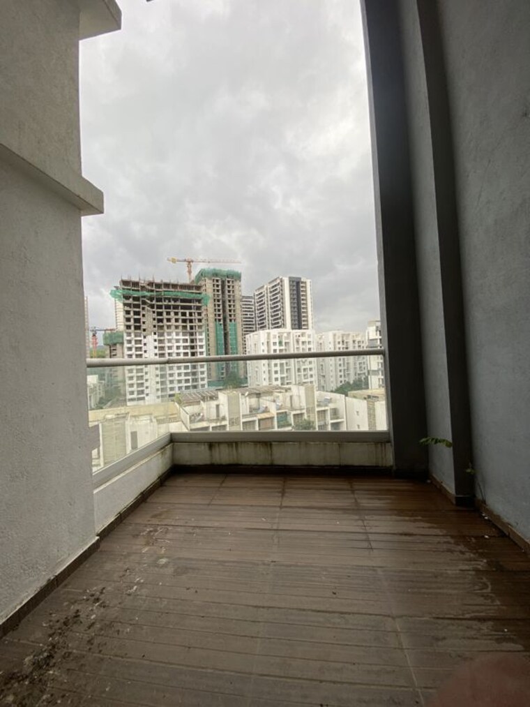 Balcony, kumar-pinakin 2 Bedroom 1000 Sq.Ft. Apartment In Baner Pune 10596695