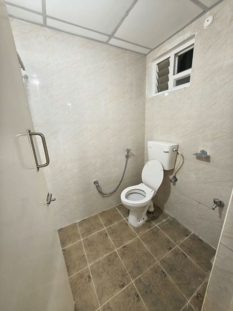 Bathroom, cgewho-kendriya-vihar-chennai 4 Bedroom 1804 Sq.Ft. Apartment In Avadi Chennai 10680819