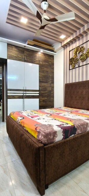 Bedroom in 3 BHK Builder Floor at Indrapuram – for Sale