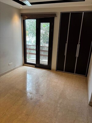 Room in 4 BHK Builder Floor at New Friends Colony – for Sale