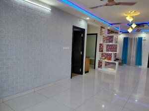 2 BHK Apartment For Rent in GHR Titania, Kondapur