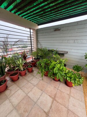 Parking in 3 BHK Apartment at Deep Indraprasth 5, Prahlad Nagar – for Rent