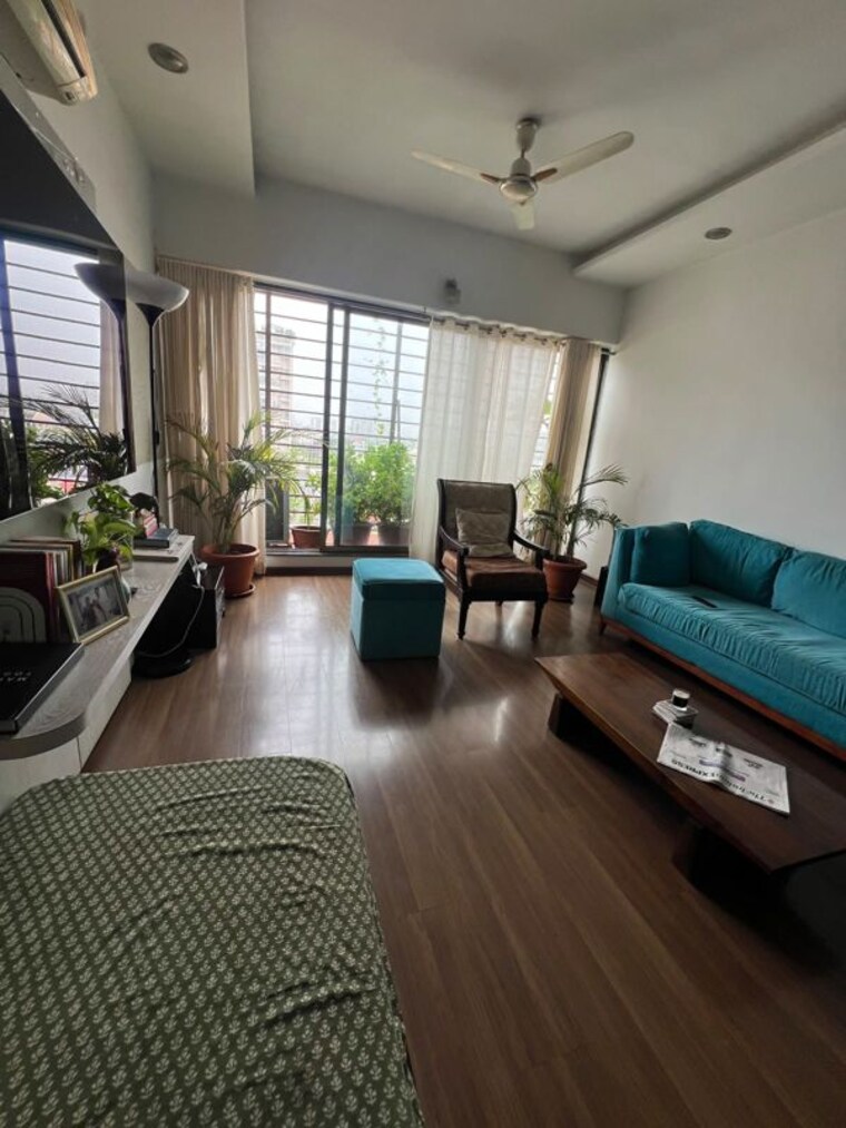 Living Room, deep-indraprasth-5 3 Bedroom 2115 Sq.Ft. Apartment In Prahlad Nagar Ahmedabad 10686767